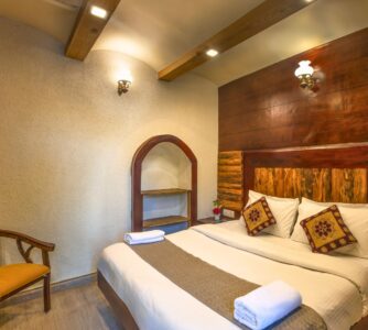 Luxury Hotel in Mussoorie : jharipani castle